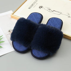 Chinelo de Pelúcia - univershope