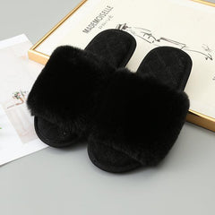 Chinelo de Pelúcia - univershope